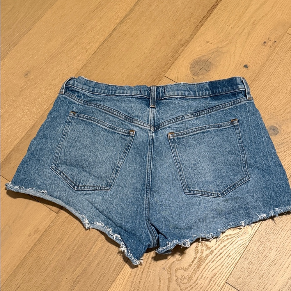 Abercrombie & Fitch the mom Classic Blue Denim Shorts 33 - Picture 3 of 3